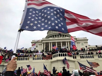 US House panel investigating Capitol riot delays release of final report