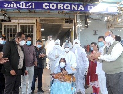 India registers slight lower surge in daily count,  1,68,063 new COVID-19 cases detected in past 24 hours