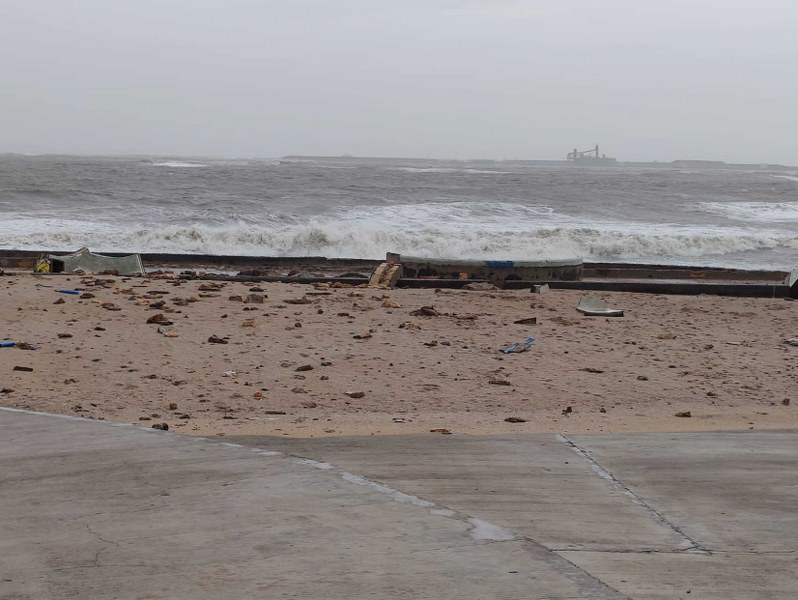 Cyclone Biporjoy landfall process starts: In images stormy sea, uprooted trees in Gujarat's Porbandar