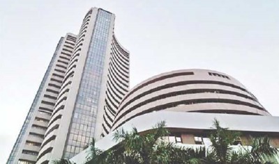 Indian Market: Sensex improves 33 pts