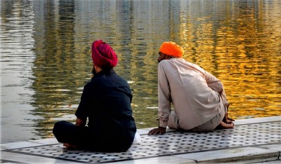 Pakistan: Indian Sikh family falls victim to robbery in Lahore by thieves wearing police uniforms