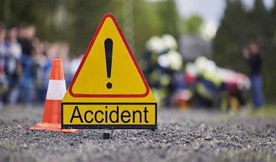 Uttar Pradesh: Father-son duo killed as tractor hits bike in Bhadohi