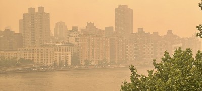 'Climate breakdown' alert as air quality dips during heatwaves: UN chief