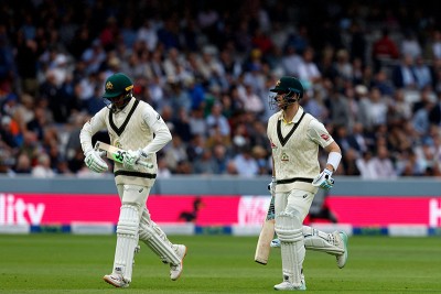 The Ashes: Australia lead England by 221 as Khawaja cracks unbeaten fifty