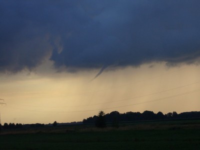 US: Tornado hits  Perryton town, 3 die