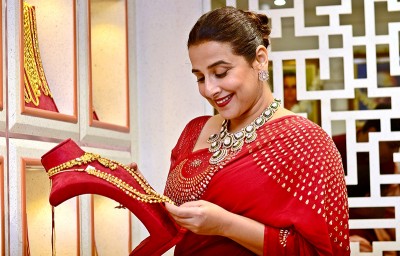 Vidya Balan inaugurates Senco Gold & Diamonds' new showrooms in Kolkata