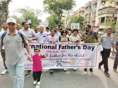 Kolkata NGO organises walk for child rights on Father's Day