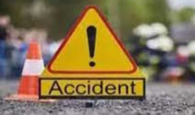 Travel bus overturns in Maharashtra's Tamahini Ghat, two die