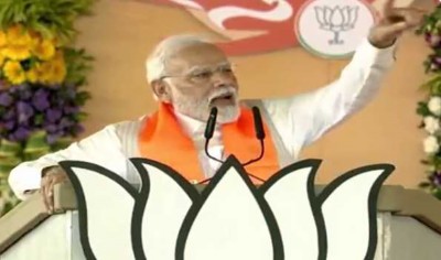 'Urban Naxals work for Congress': PM Modi in Madhya Pradesh