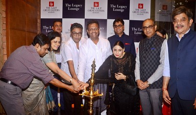 Firhad Hakim, Indranil Sen inaugurate The Legacy Lounge in Kolkata's The Lalit Great Eastern