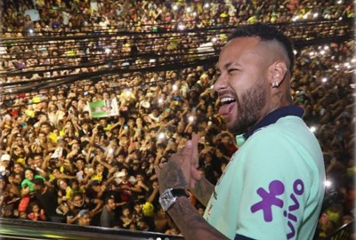 Brazil's football star Neymar overtakes Pele to become Brazil's all-time top scorer