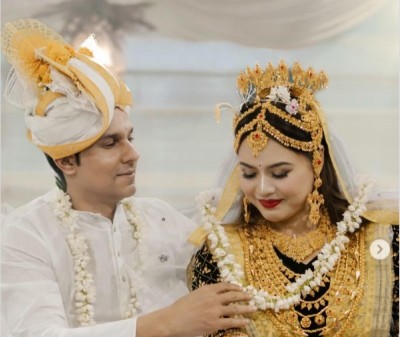 Randeep Hooda marries girlfriend Lin Laishram, shares pictures from his traditional Manipuri wedding