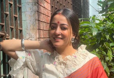 Raima Sen's first look from 'Kolonko' out on her birthday