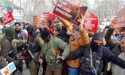 Jammu and Kashmir: PDP activists protest against the ongoing land eviction drive in Srinagar