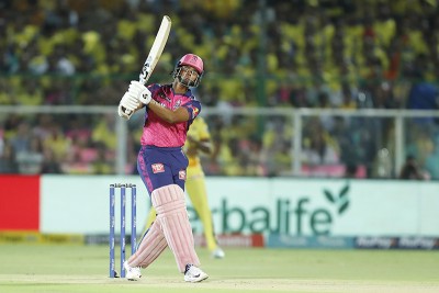 RR halt CSK's steady IPL run in Jaipur