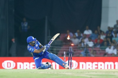 IPL 2023: Mohsin Khan's tight last over bowling deny MI win over LSG