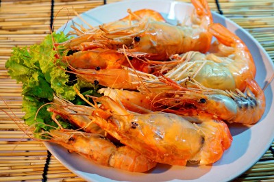 Tripura: Government-run college is working hard to scientifically produce giant prawns