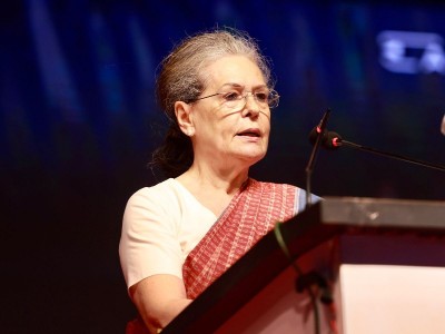 May you be blessed with long and healthy life: Narendra Modi greets Sonia Gandhi as she turns 77