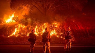 Wildfire ravages eastern Spain, devastates over 3,000 hectares of forest forcing 1,500 residents to evacuate