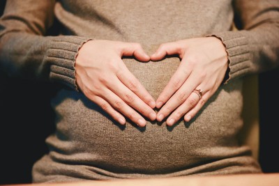 U.S. FDA approves first nonprescription daily oral contraceptive