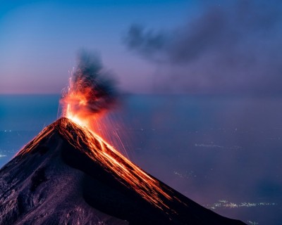 Volcano erupts in Russia's Far East