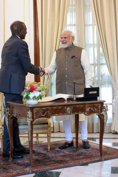 PM Modi holds talks with Kenyan Prez William Samoei Ruto