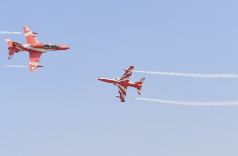 Aero India 2023: Bengaluru witnesses spectacular display of aircrafts