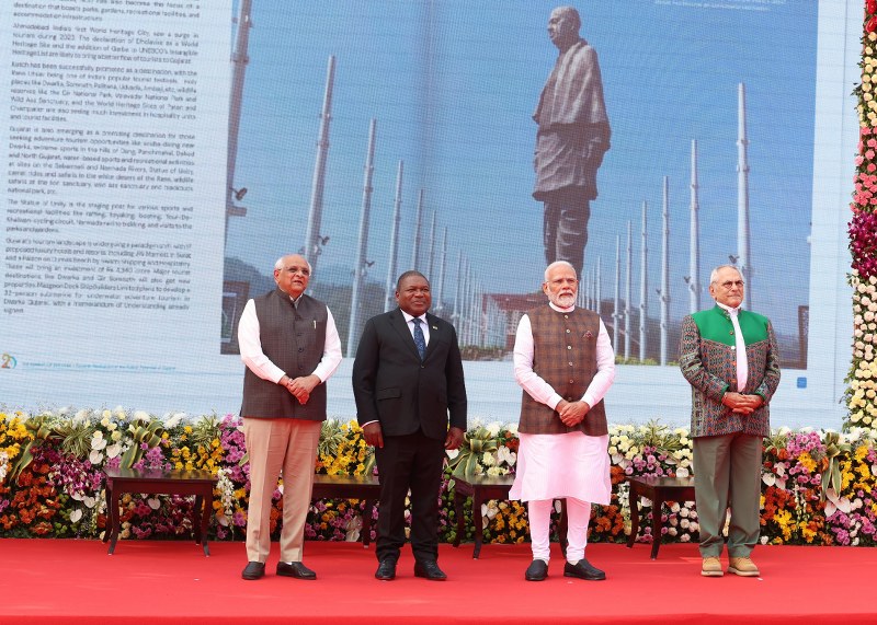 PM Modi visits Vibrant Gujarat trade show