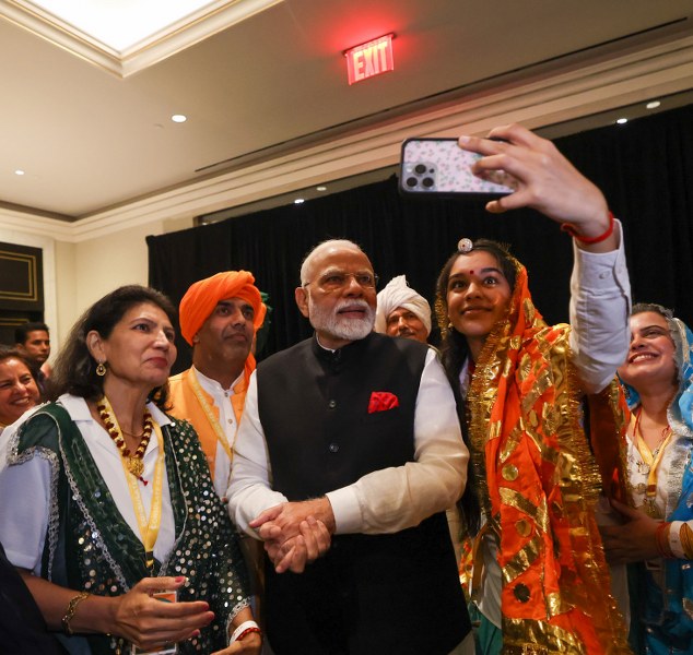 Narendra Modi arrives in New York