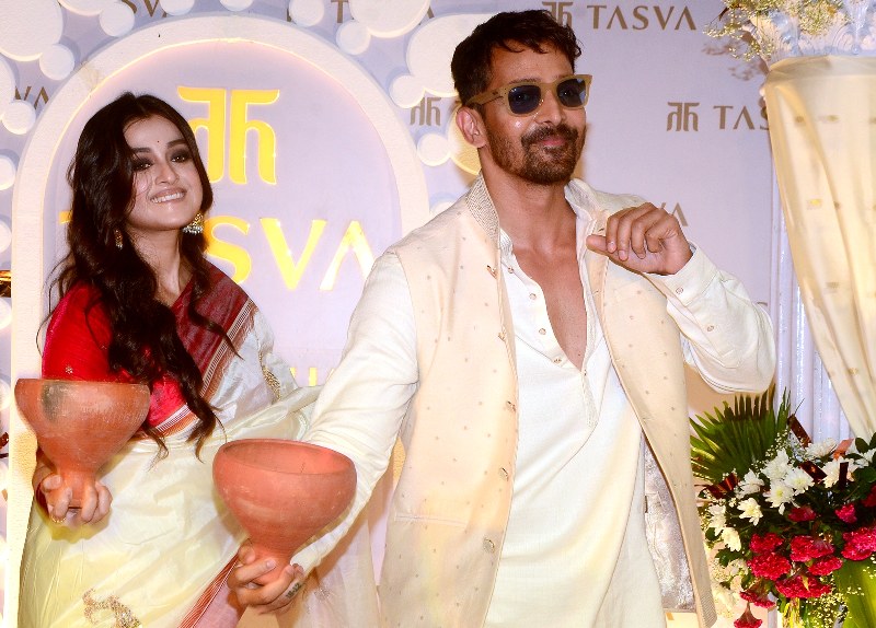 Harshvadhan Rane, Darshana Banik attend Tasva's Durga Puja collection launch in Kolkata