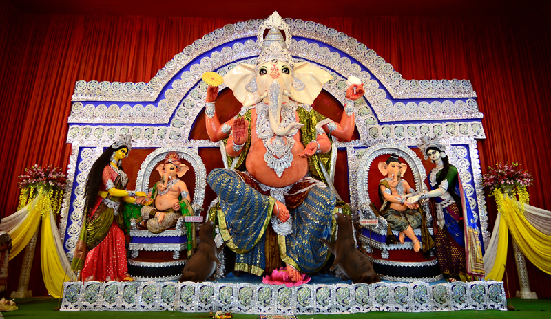 Kolkata celebrates Ganesh Chaturthi