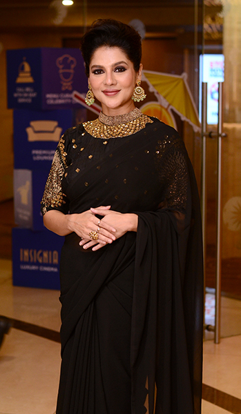 Premiere of Suman Maitra's Abar Awronne Din Ratri