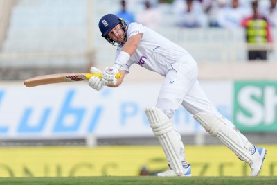 Joe Root's unbeaten 122 steers England to 353 in Ranchi