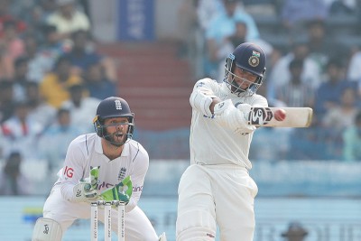 India lost Yashasvi Jaiswal at start of day 2 in first Test against England