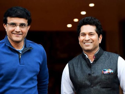 Sachin Tendulkar sends birthday wish to Sourav Ganguly from onside