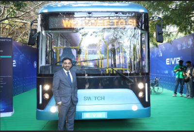 Ashok Leyland subsidiary SWITCH Mobility launches EiV12 and E1 low floor electric city buses