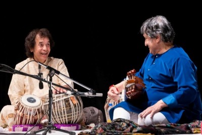 I am completely heartbroken: Amjad Ali Khan mourns Zakir Hussain's death