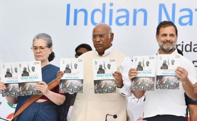 Sonia Gandhi, Rahul Gandhi, Kharge release Congress' manifesto for Lok Sabha polls