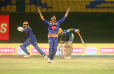 Bengal Pro T20: Kolkata Tigers down Howrah Warriors by 16 runs in rain washed match