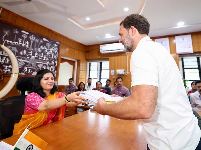 Rahul Gandhi files nomination for Lok Sabha polls from Wayanad