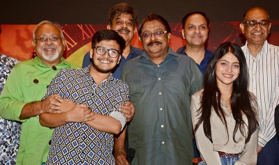 Ashoke Viswanathan's Hemanter Aparanha starring Anusha Viswanathan, Rwitobroto Mukherjee gets its trailer released