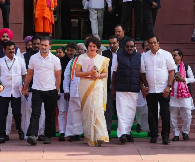 Priyanka Gandhi dons traditional Kerala 'Kasavu' for Lok Sabha oath, brings back memories of Indira Gandhi