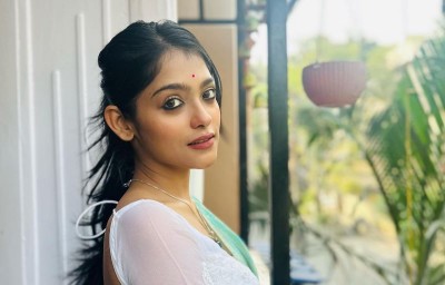 Television taught me commitment to work: Actress Anusha Viswanathan