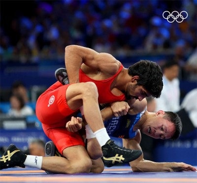 Paris Olympics: Wrestler Aman Sherawat beats Albania's Abakarov 11-0 to enter semis