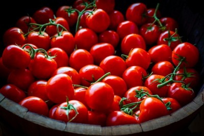 Retail tomato prices fell by 22.4% in Nov due to increased supplies: Govt