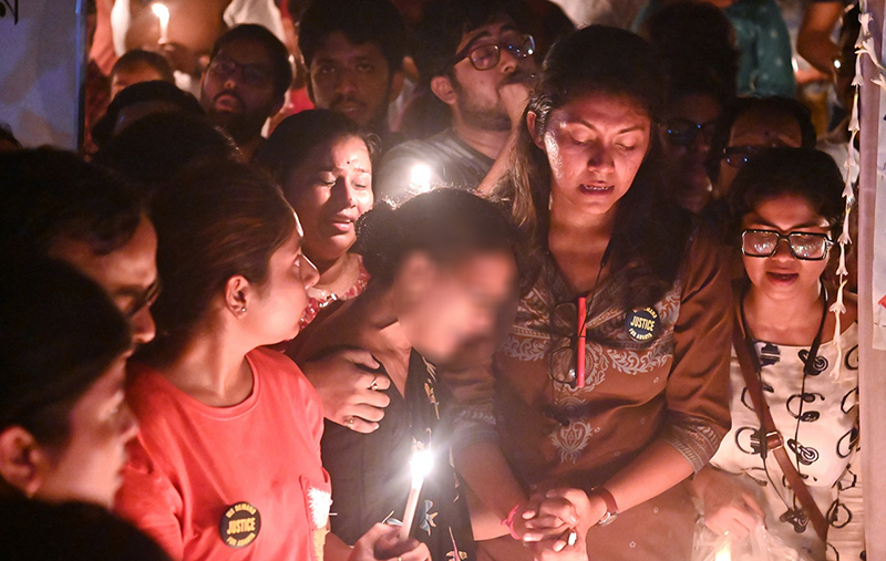 Reclaim the Night 2: Kolkata cries justice in second vigil for RG Kar victim