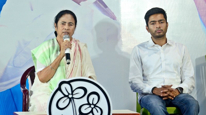 TMC celebrates win in Lok Sabha polls in Bengal