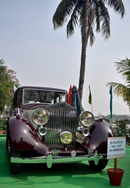 Kolkata's Lake Club hosts vintage car exhibition