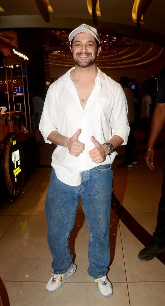 Premiere night of Shakib Khan, Mimi Chakraborty's Toofan in Kolkata