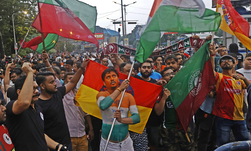 Kolkata witnesses historic protest by united football fans of sworn rivals East Bengal and Mohun Bagan against RG Kar rape-murder